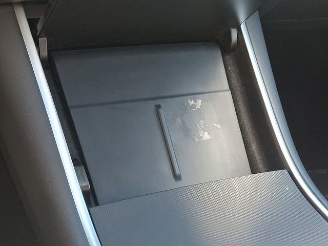 Used 2020 Tesla Model Y Long Range image 29