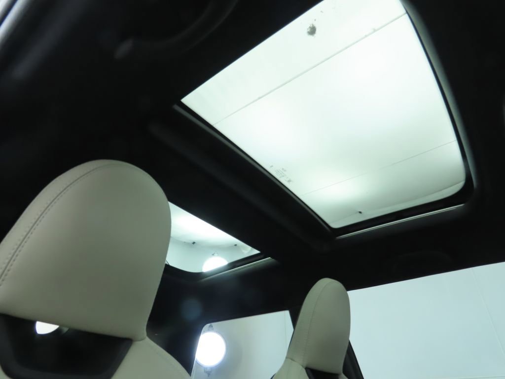 Used 2026 MINI Cooper 2-Door Hardtop FWD image 21