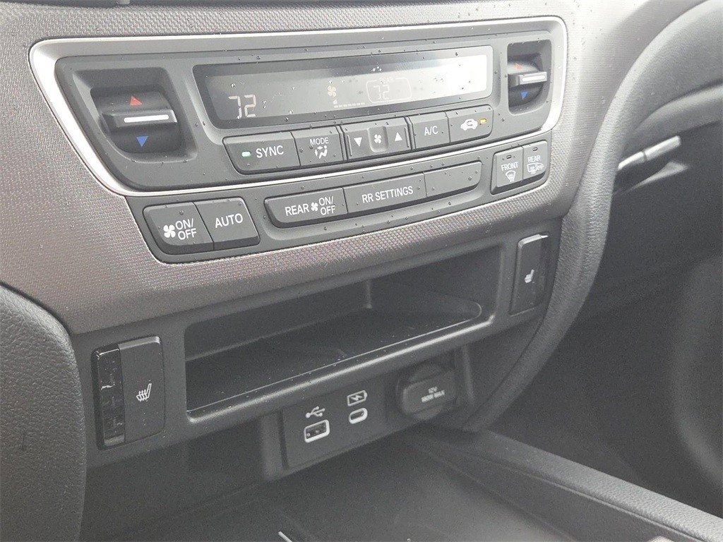 New 2025 Honda Ridgeline RTL image 16