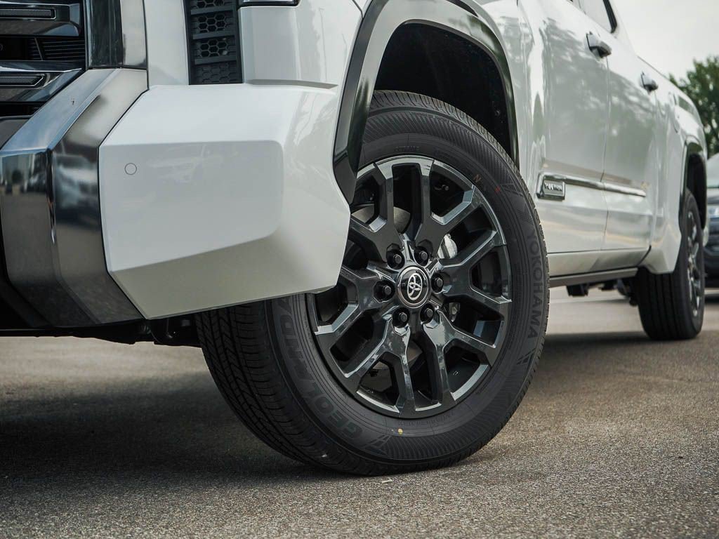 New 2026 Toyota Tundra Platinum AWD/4WD image 6