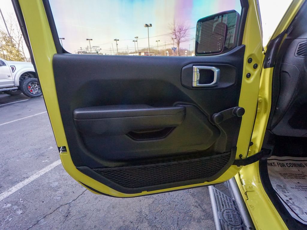 Used 2022 Jeep Wrangler Unlimited Sport image 14