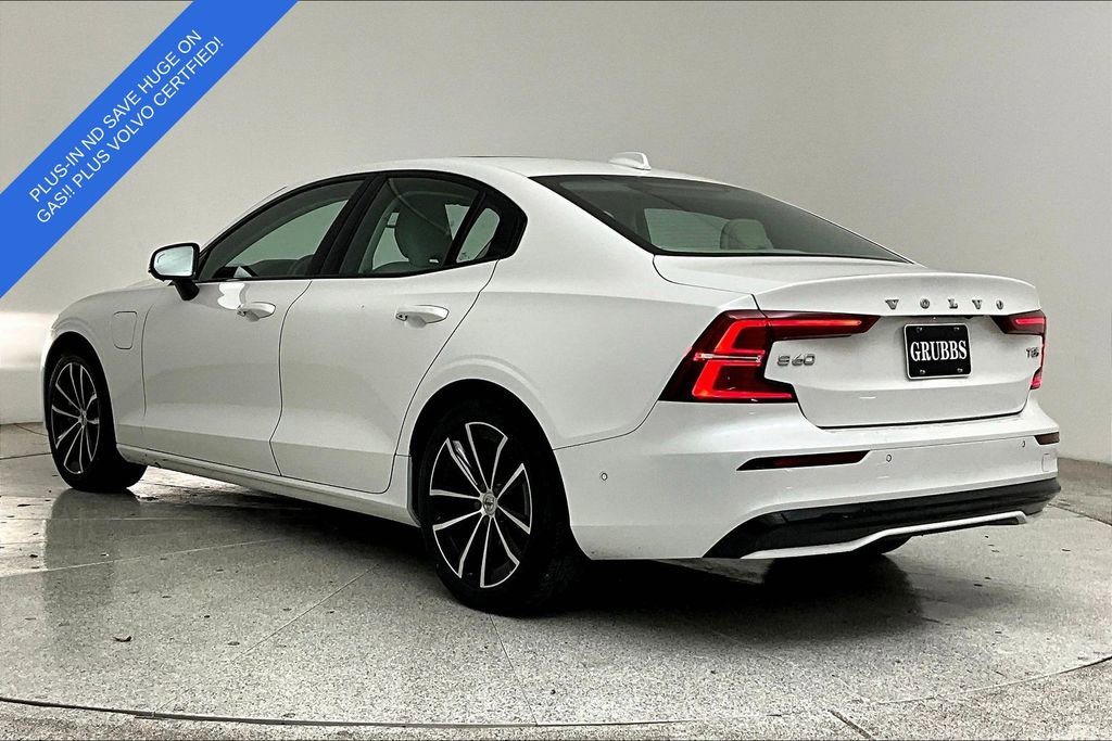 Certified 2025 Volvo S60 T8 Plus AWD/4WD image 17