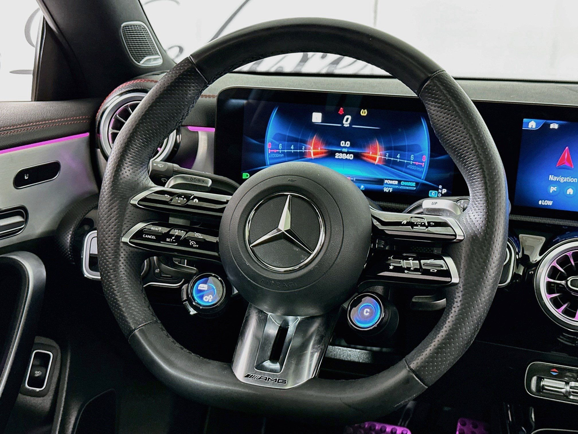 Used 2025 Mercedes-Benz CLA 35 AMG 4MATIC image 8