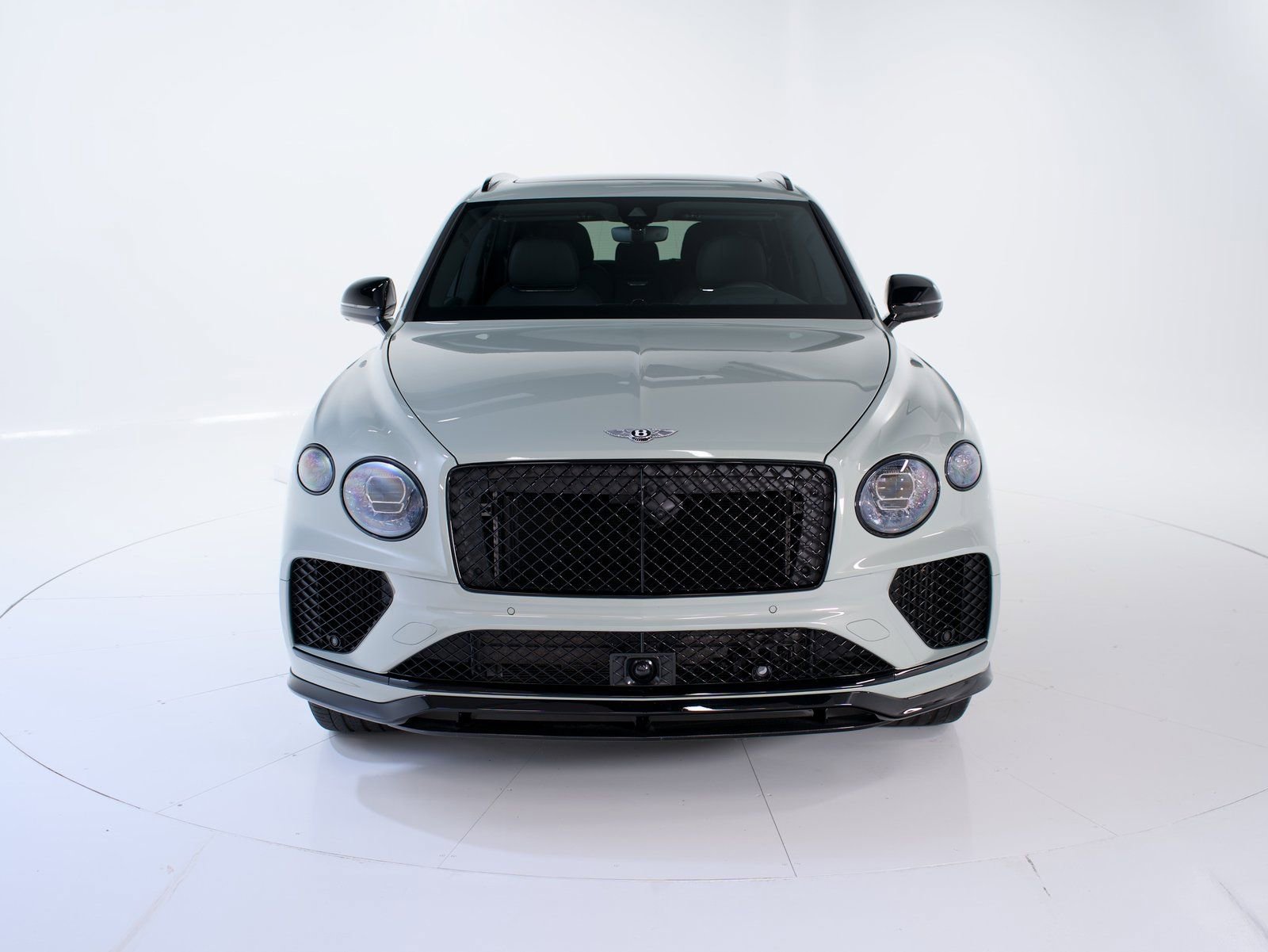 Certified 2025 Bentley Bentayga image 8