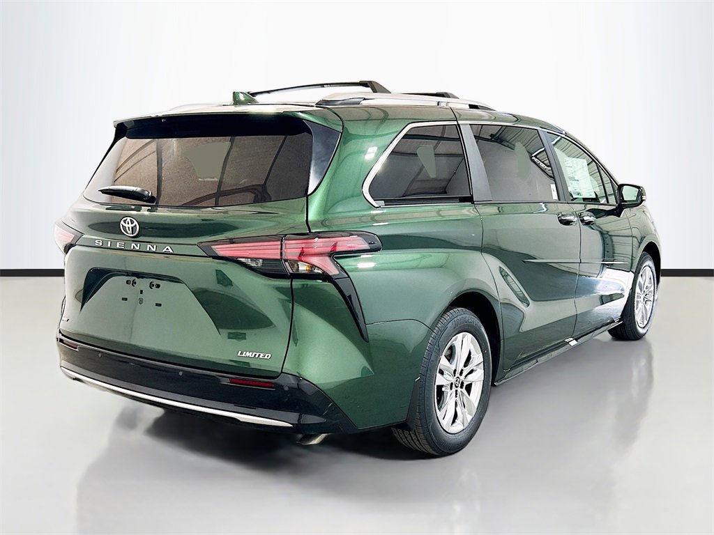 New 2026 Toyota Sienna Limited image 4