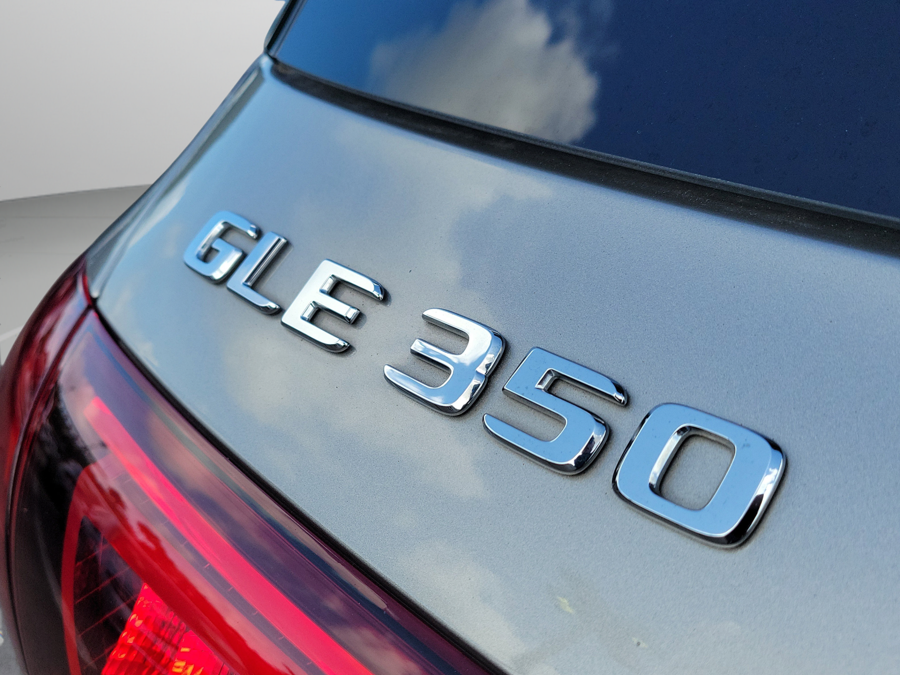 Certified 2023 Mercedes-Benz GLE 350 4MATIC image 32