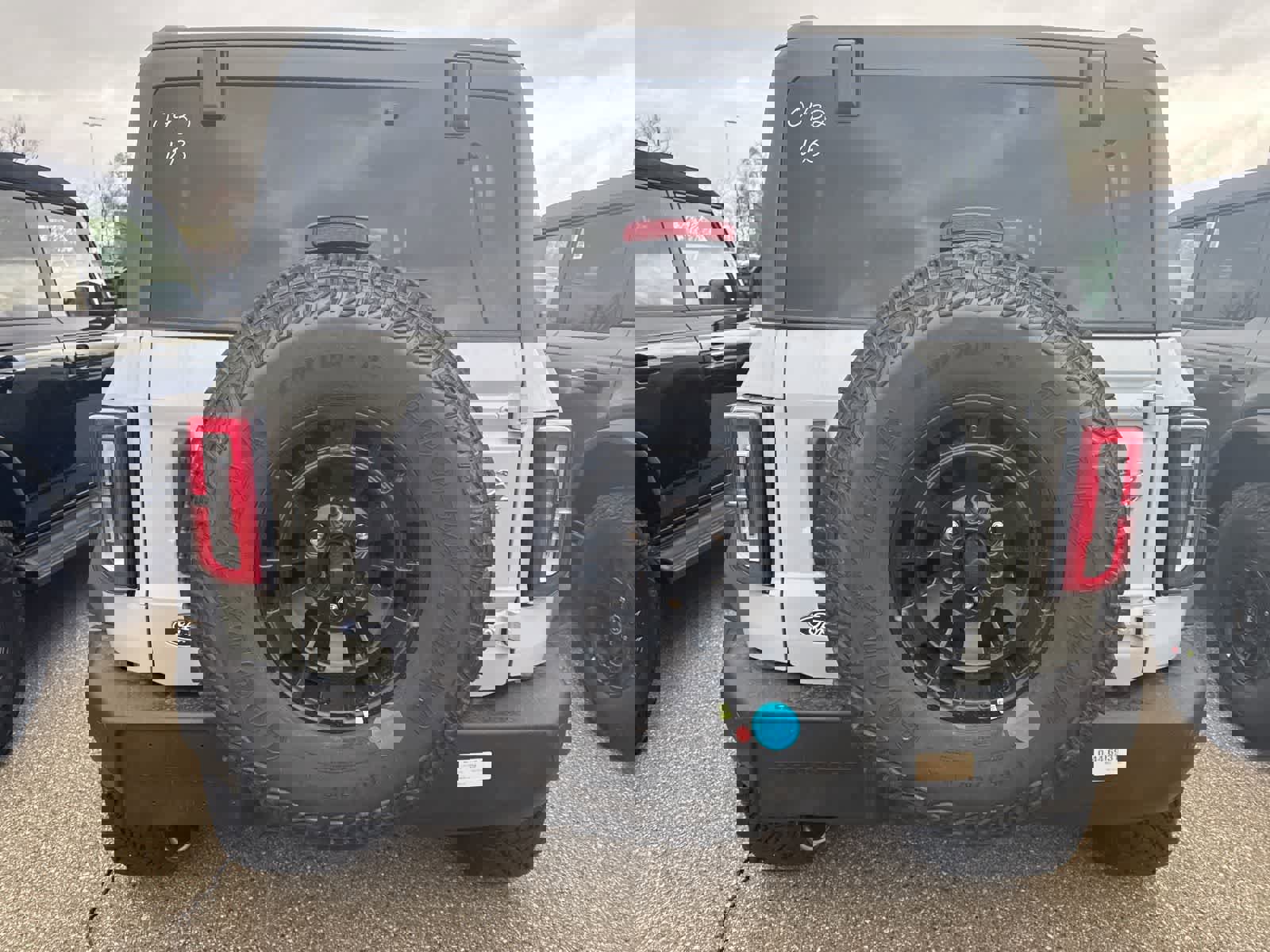 New 2026 Ford Bronco Outer Banks w/ Sasquatch Package image 8