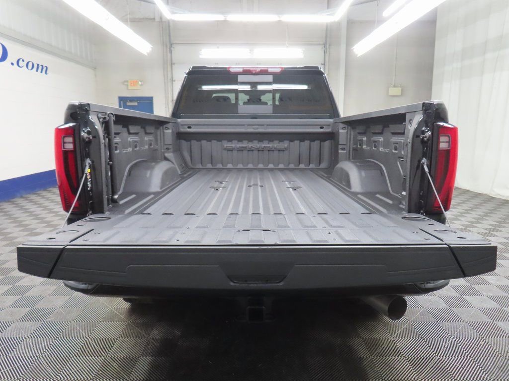 Used 2024 GMC Sierra 2500 Denali w/ Denali Reserve Package image 43