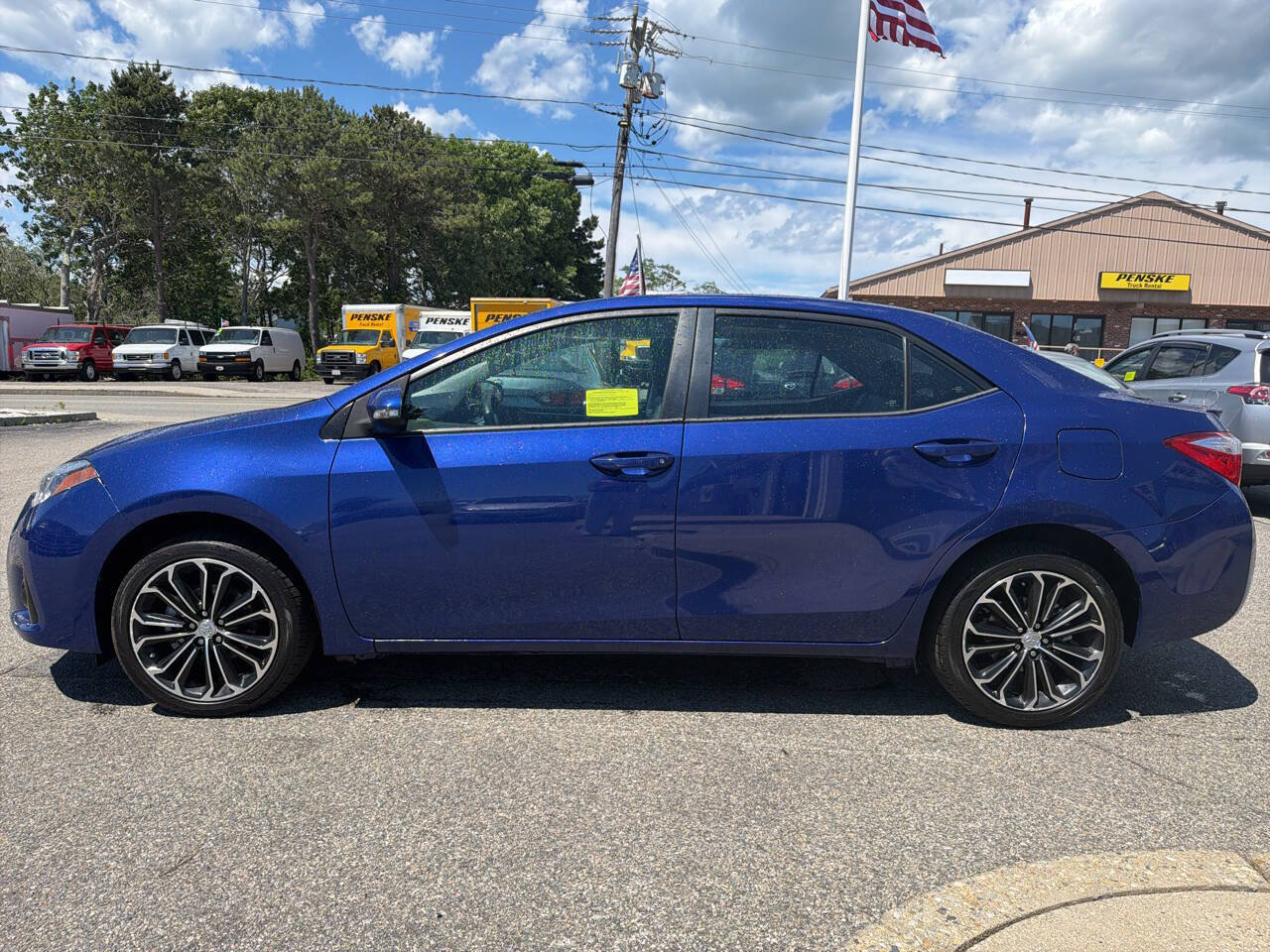 Used 2015 Toyota Corolla S FWD image 5