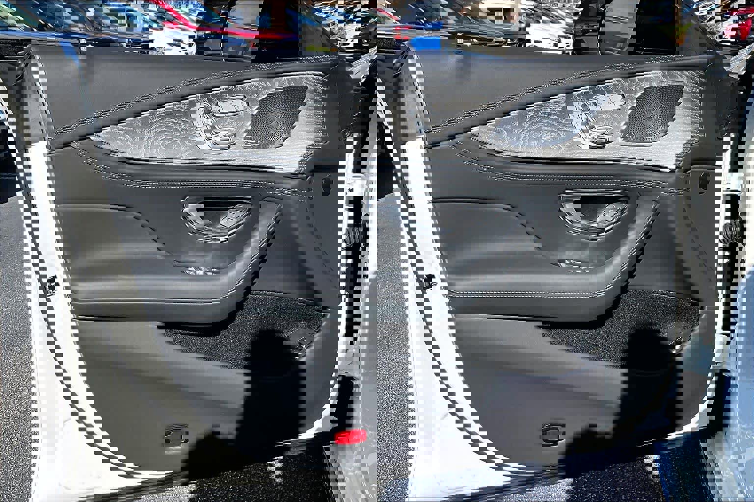 Used 2024 Mercedes-Benz AMG GT 53 image 21