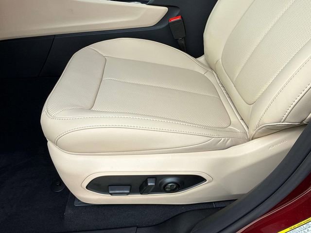 New 2025 Jeep Grand Cherokee L Limited w/ Luxury Tech Group II RWD image 11