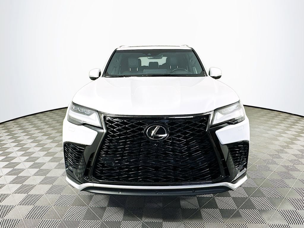 Used 2024 Lexus LX 600 F Sport image 3