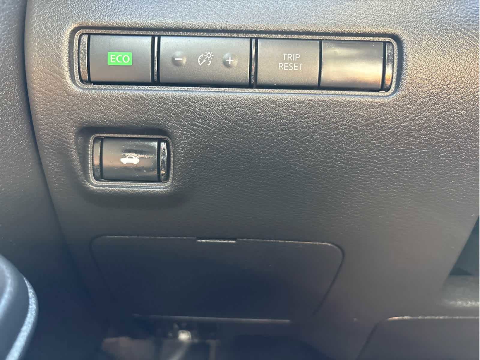 Used 2021 Nissan Sentra SV FWD image 29
