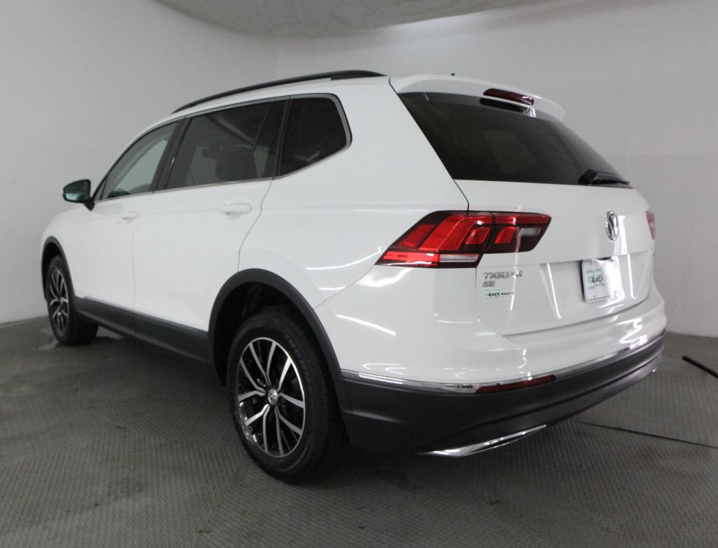 Used 2021 Volkswagen Tiguan SE w/ Panoramic Sunroof Package AWD/4WD image 7