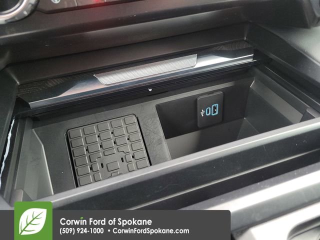Certified 2025 Ford F450 Platinum AWD/4WD image 36