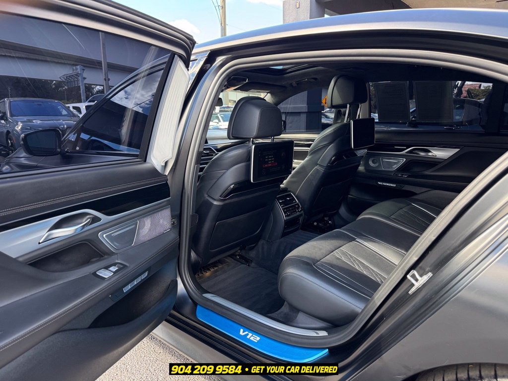 Used 2018 BMW M760i xDrive AWD/4WD image 26