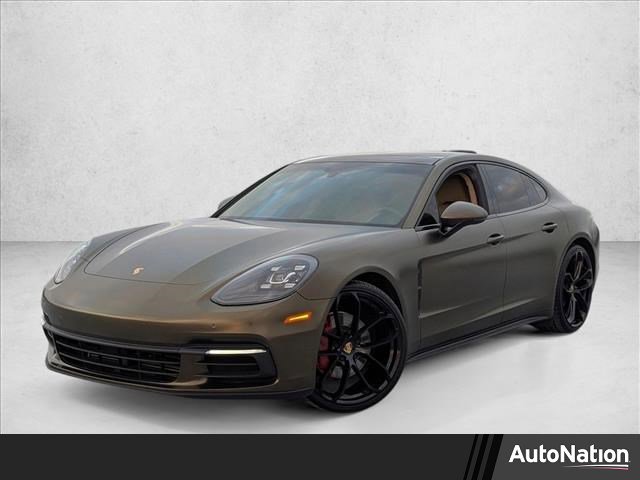Used 2018 Porsche Panamera 4 image 1