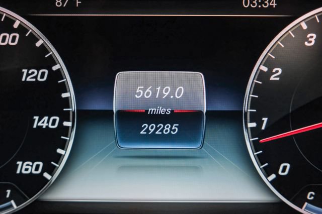 Used 2018 Mercedes-Benz S 560 4MATIC Sedan image 31