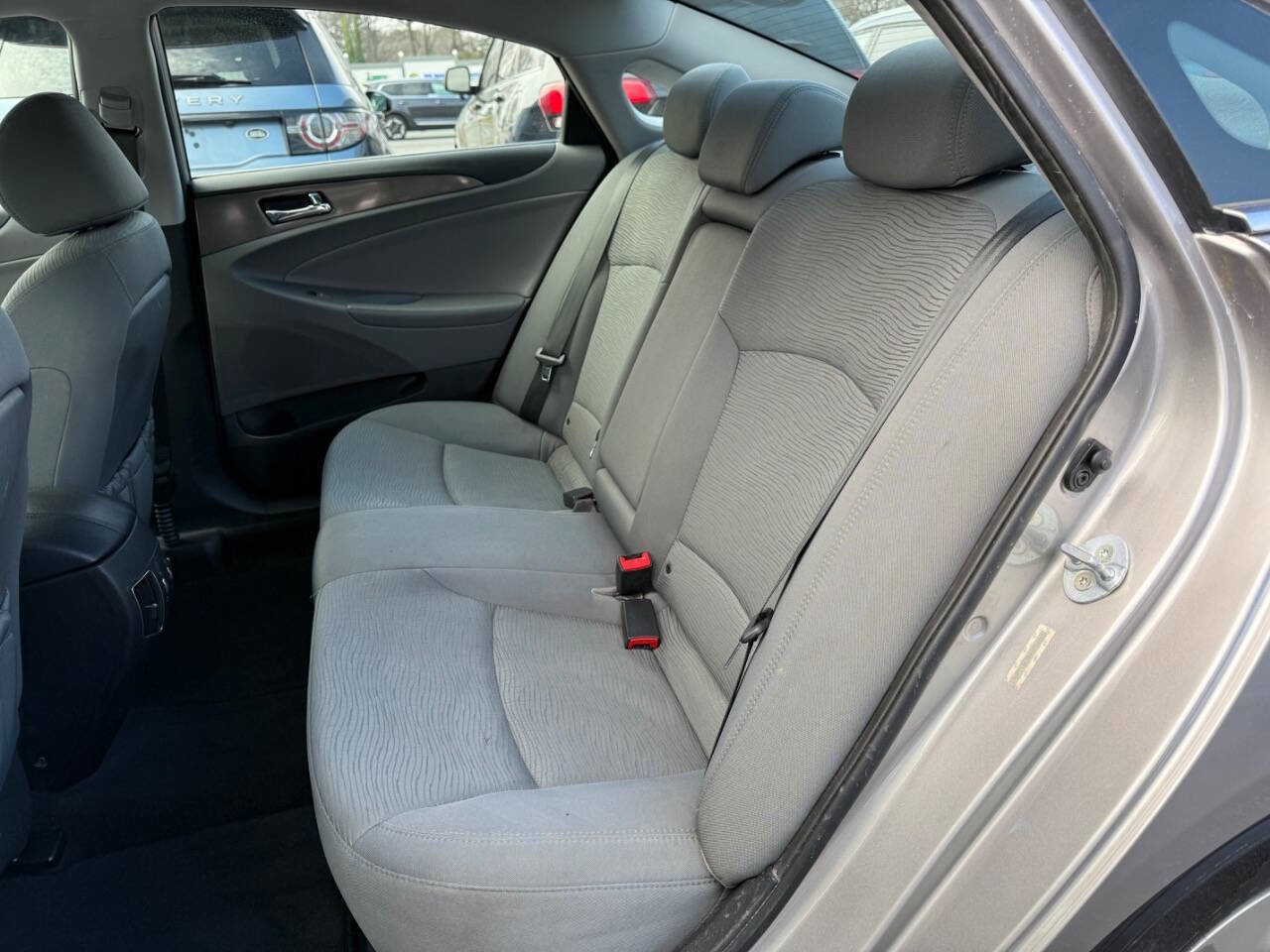 Used 2013 Hyundai Sonata Hybrid image 10