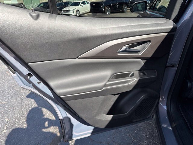 Used 2025 Chevrolet Equinox EV LT FWD image 17