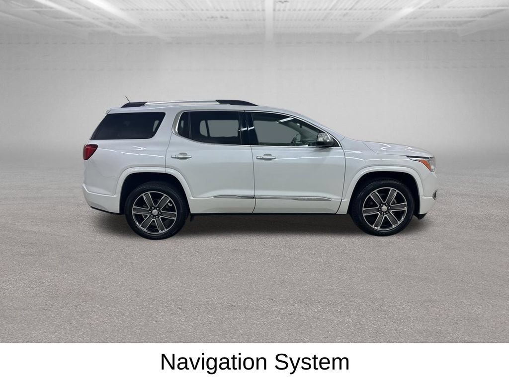 Used 2018 GMC Acadia Denali AWD/4WD image 15