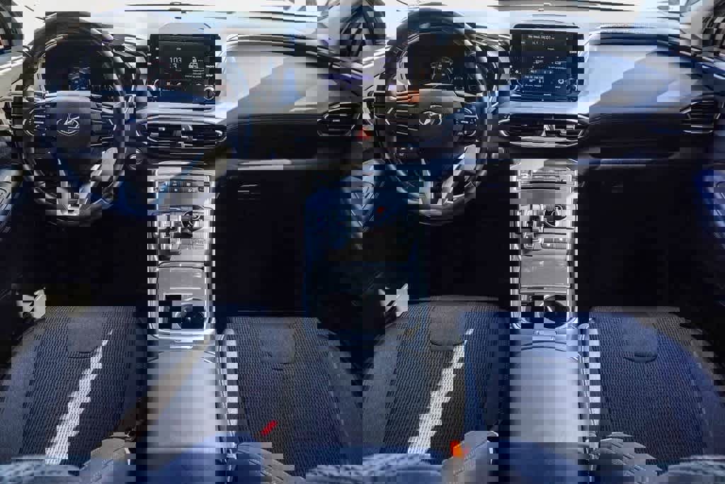 Used 2022 Hyundai Santa Fe XRT image 11