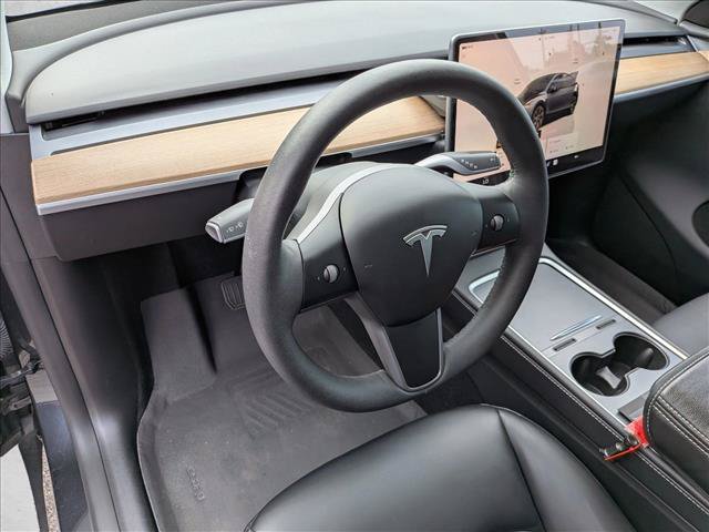 Used 2024 Tesla Model Y Long Range AWD/4WD image 10
