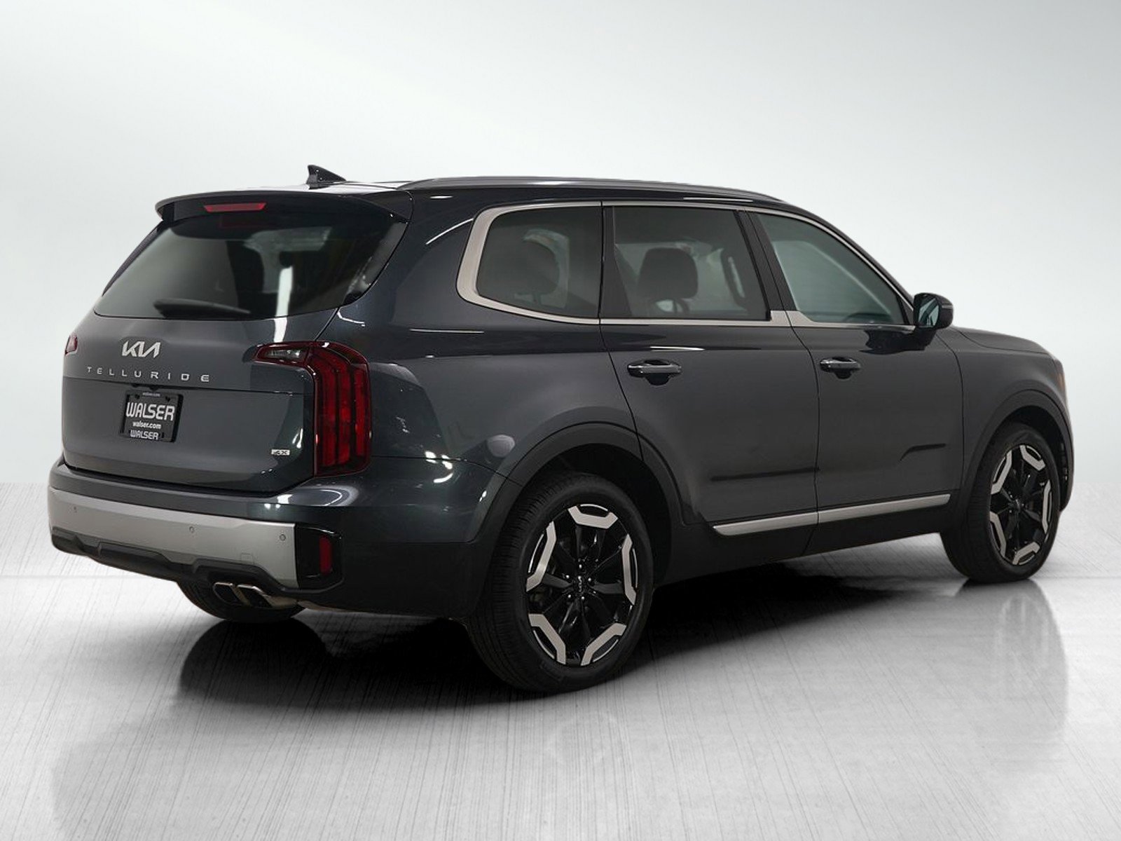 Used 2023 Kia Telluride S w/ S Sunroof Package image 6