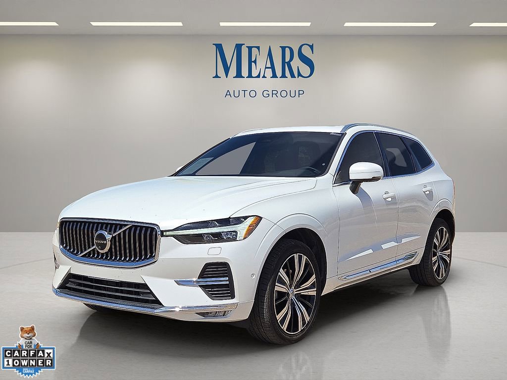Used 2023 Volvo XC60 B5 Plus AWD/4WD image 1