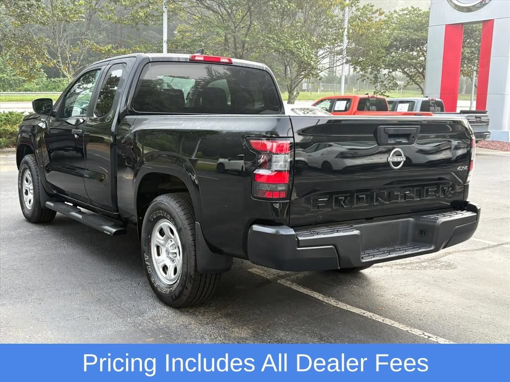 Used 2022 Nissan Frontier S AWD/4WD image 4