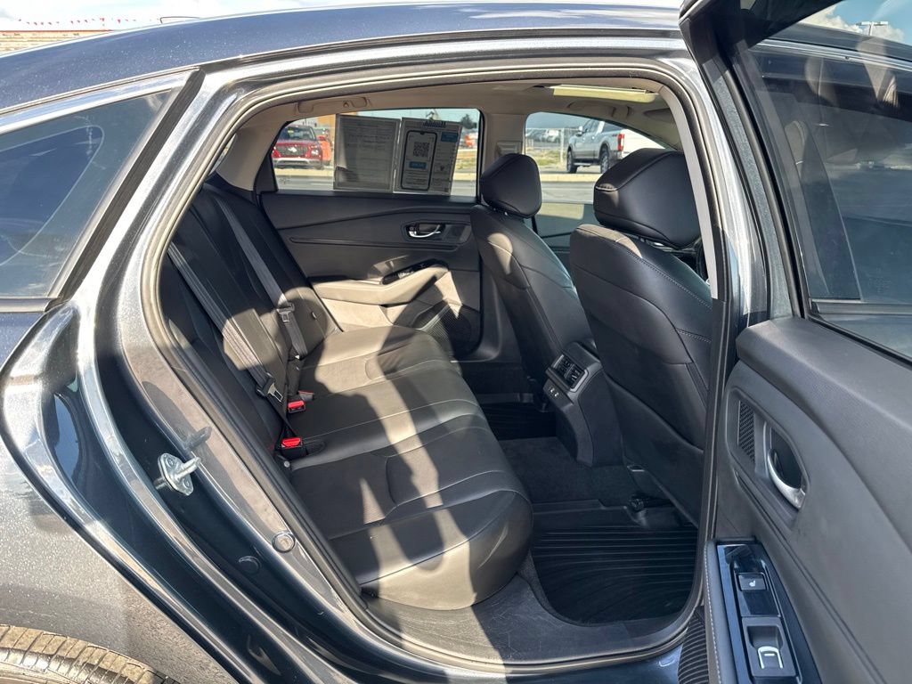 Used 2025 Honda Accord Touring image 40