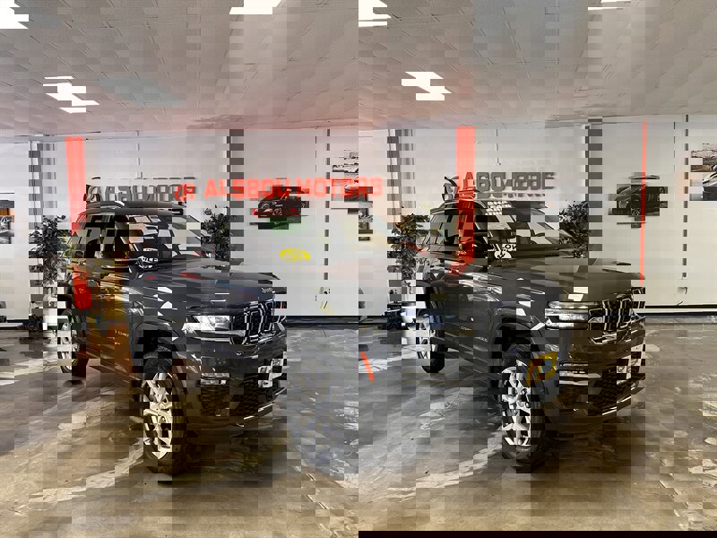 Used 2022 Jeep Grand Cherokee Limited