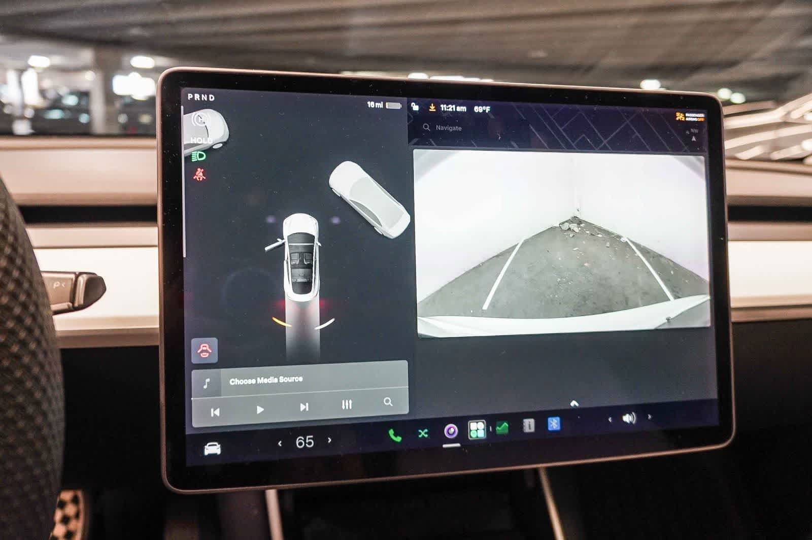 Used 2020 Tesla Model 3 Standard Range Plus RWD image 21