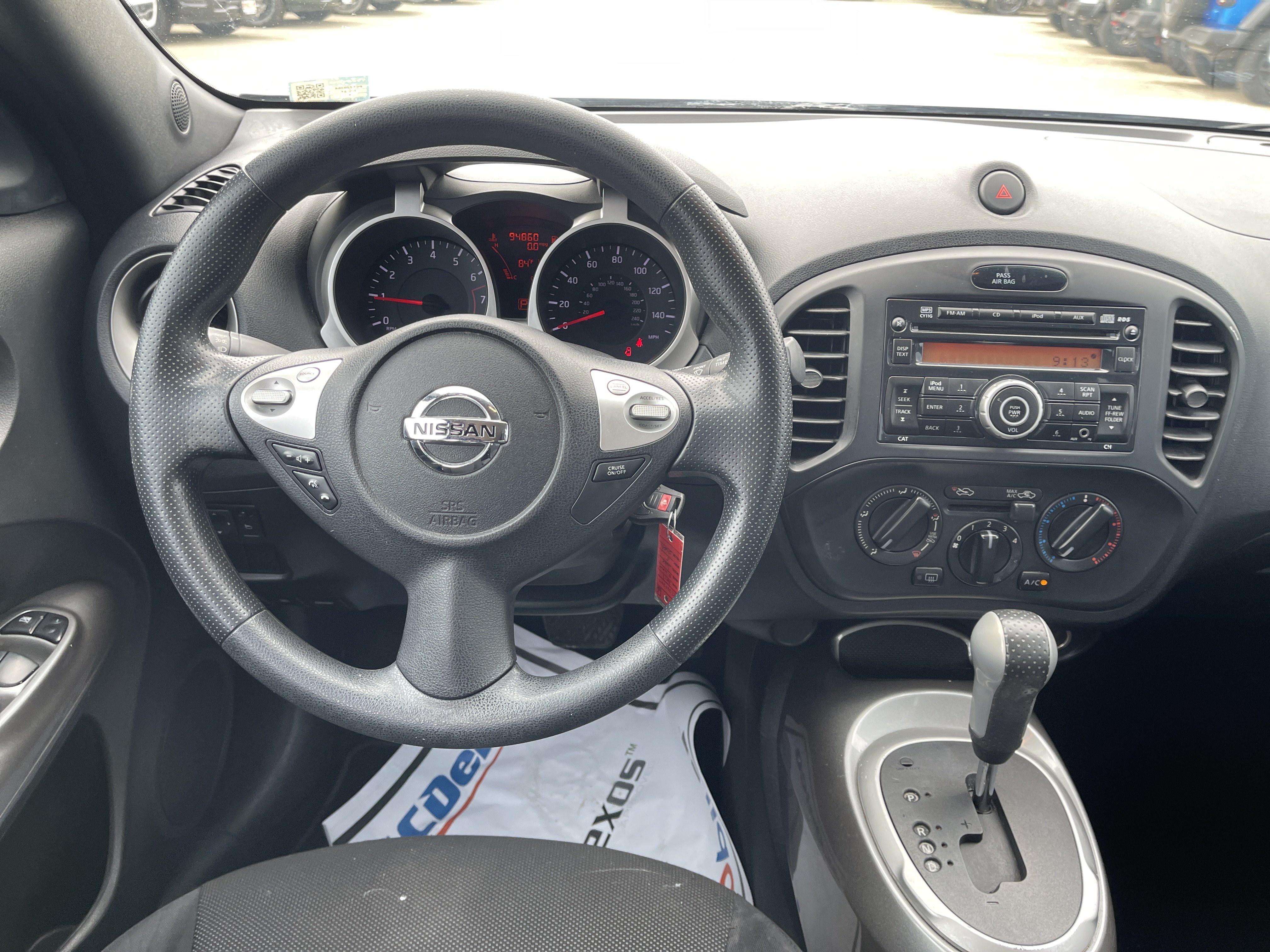 Used 2013 Nissan Juke S FWD image 16