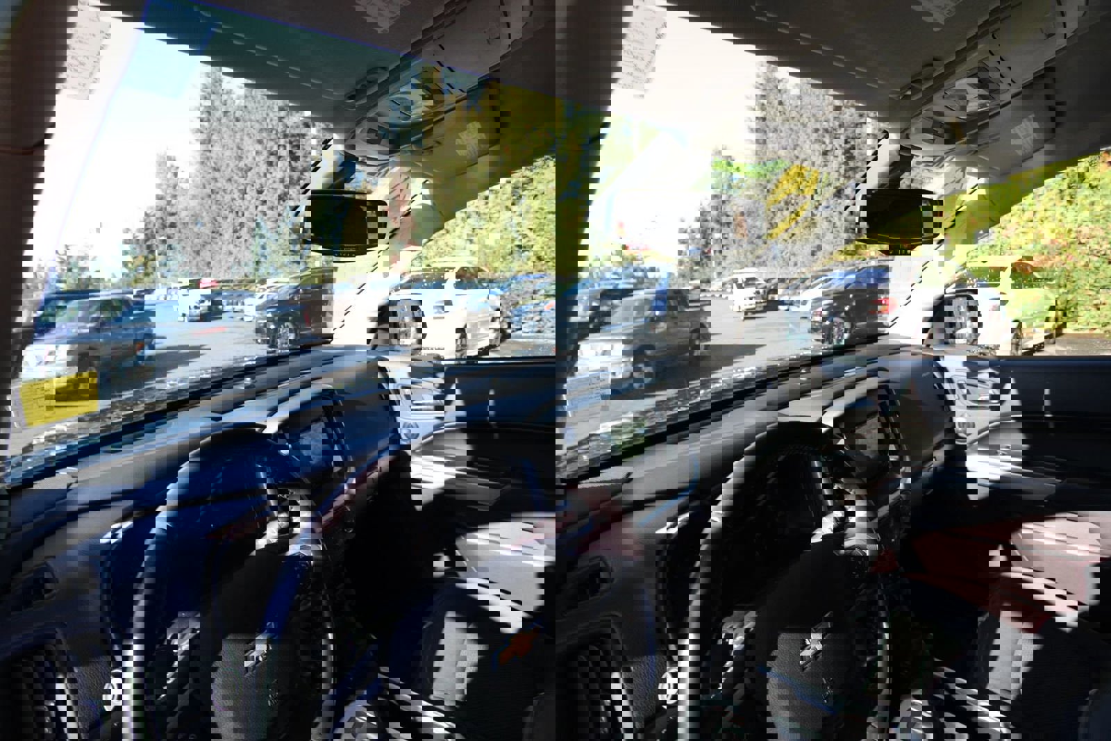 Used 2017 Chevrolet Colorado LT w/ LT Convenience Package RWD image 11