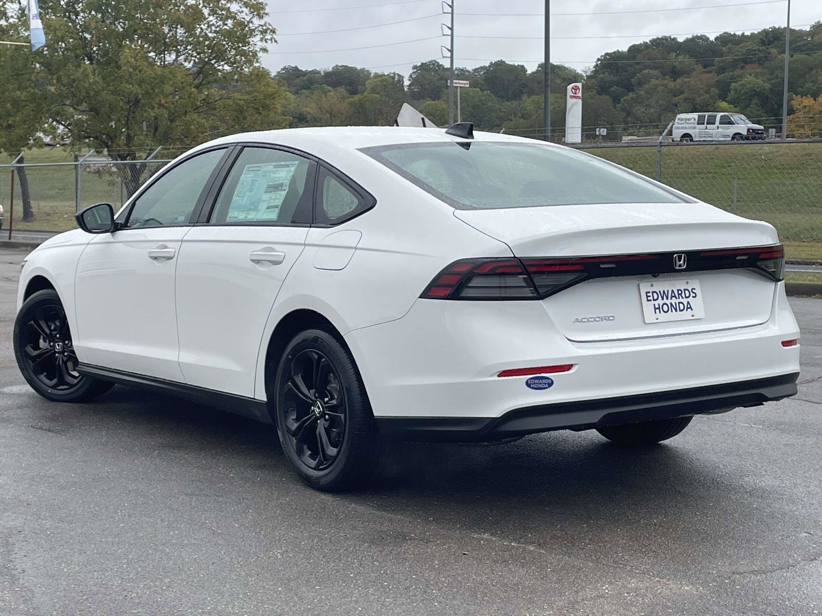 New 2025 Honda Accord SE image 16