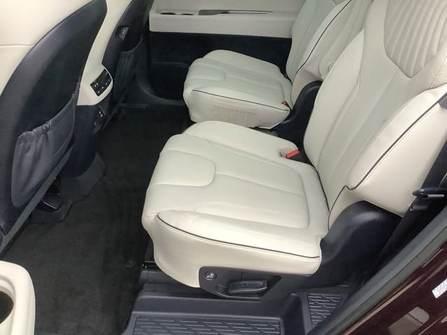 Certified 2024 Hyundai Palisade Limited image 10
