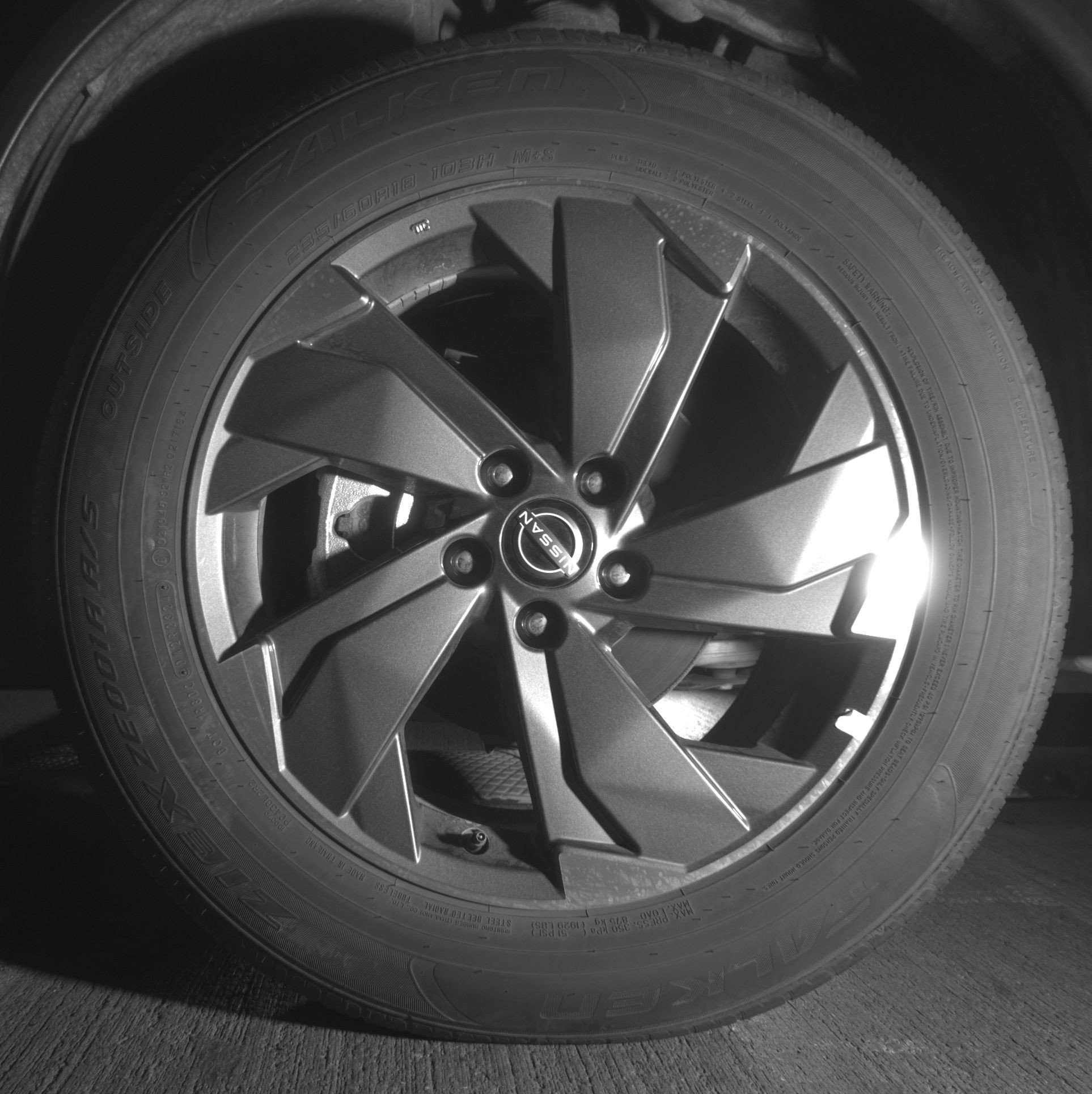 Used 2025 Nissan Rogue SV image 11