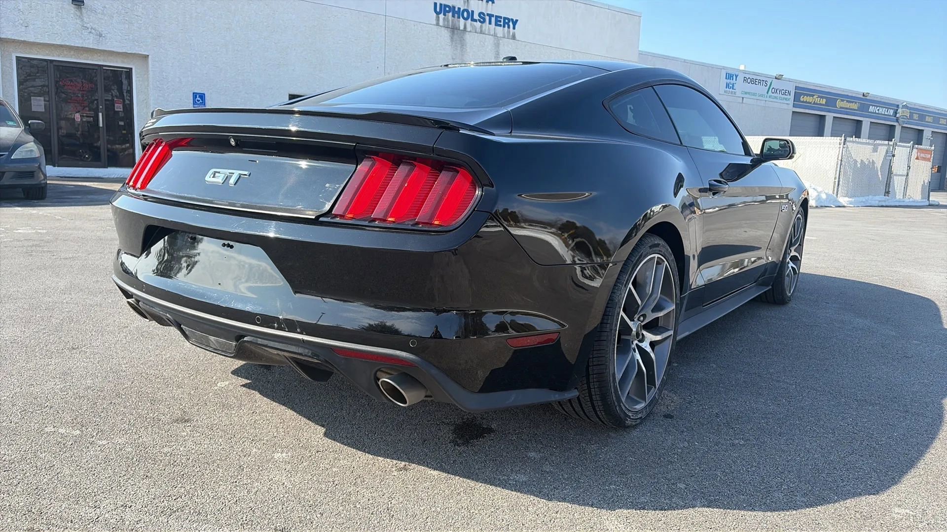 Used 2015 Ford Mustang GT Premium image 16