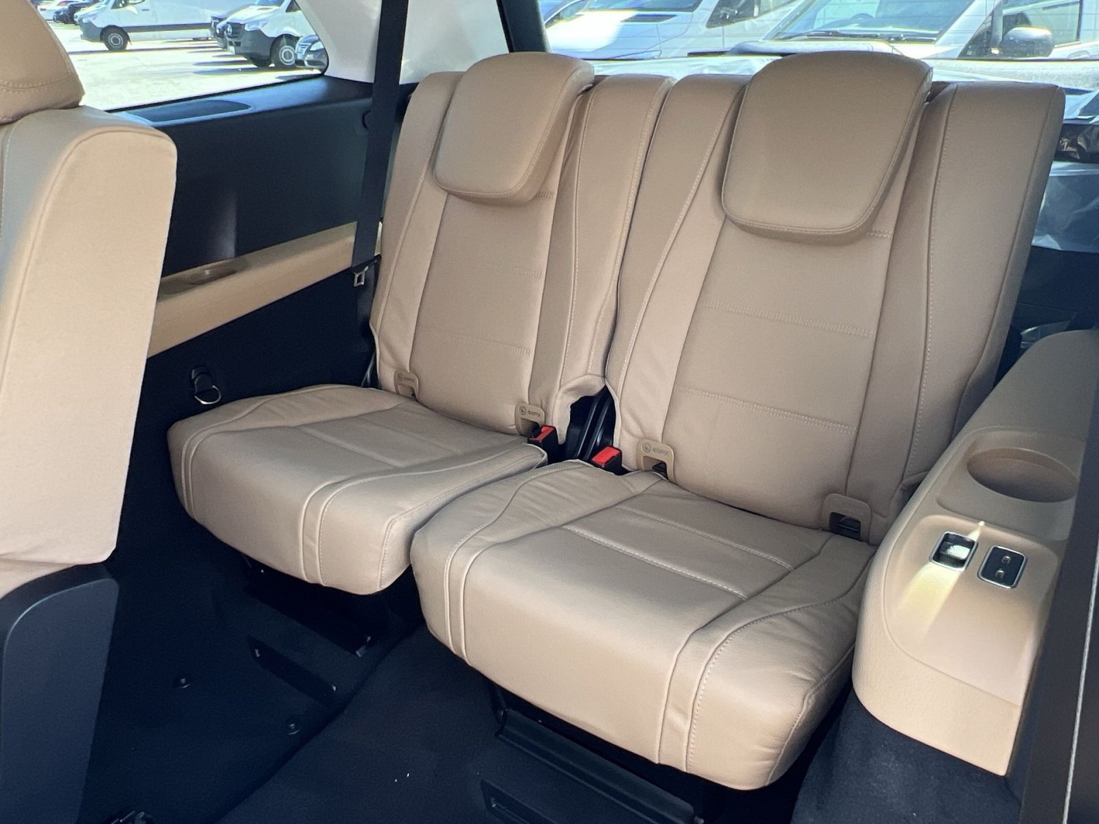 New 2026 Mercedes-Benz GLS 450 4MATIC image 24