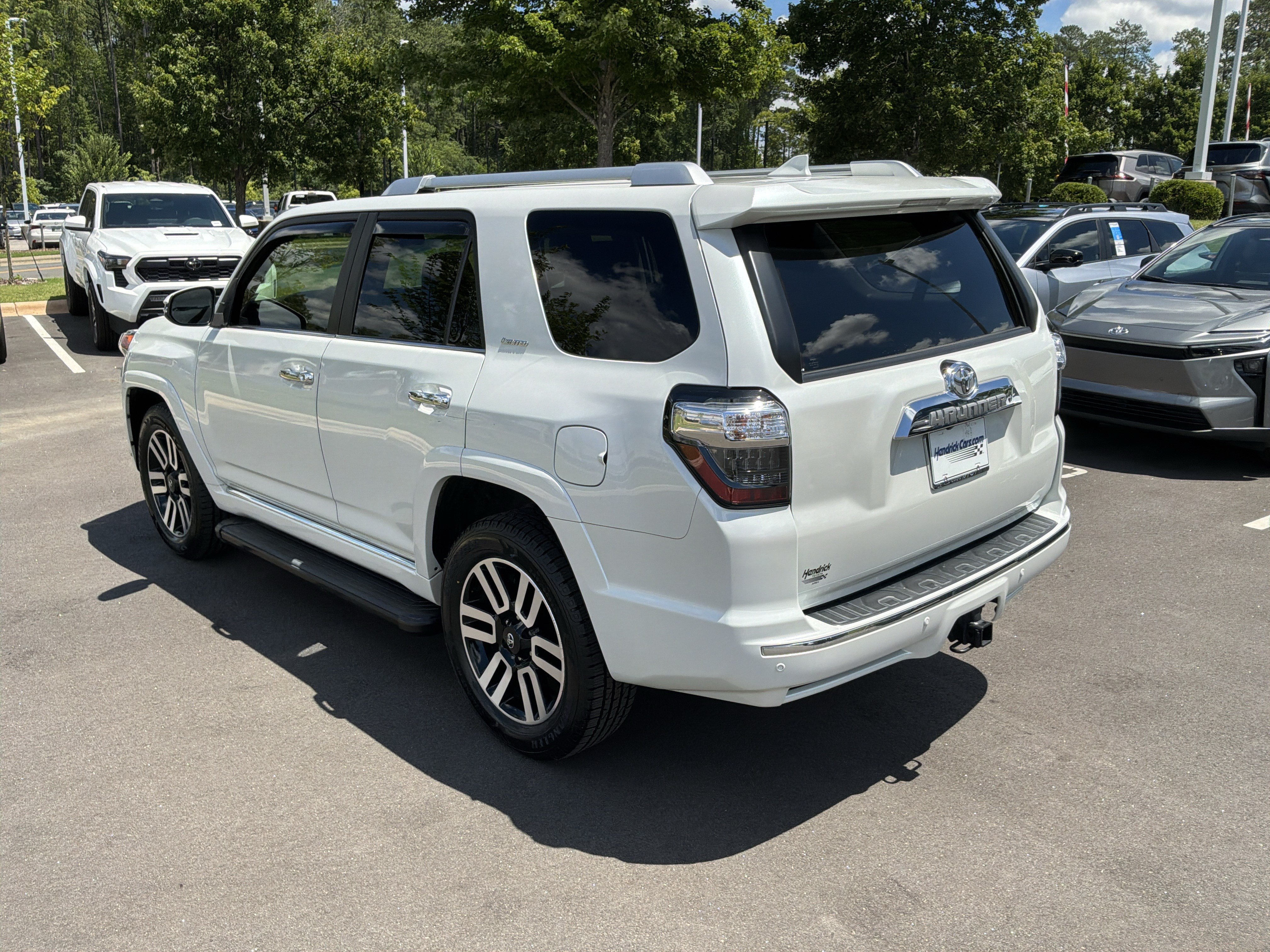 Used 2024 Toyota 4Runner Limited AWD/4WD image 8
