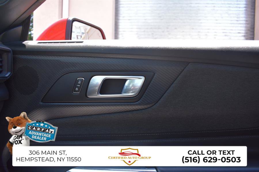 Used 2024 Ford Mustang Convertible RWD image 25