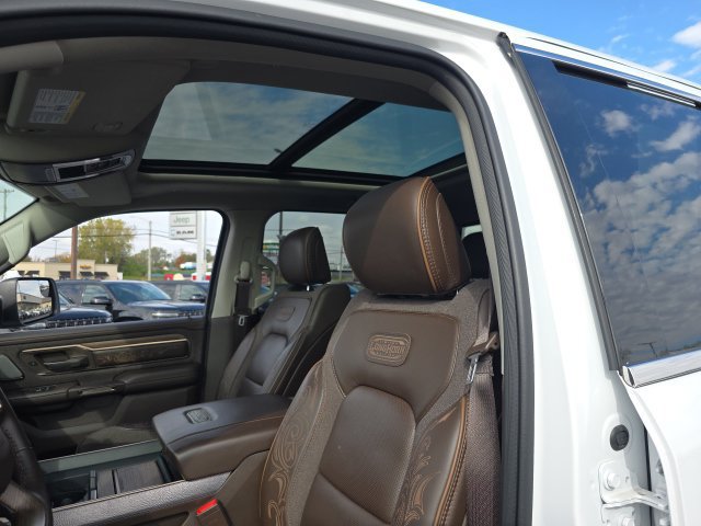 Used 2026 RAM 1500 Limited AWD/4WD image 16