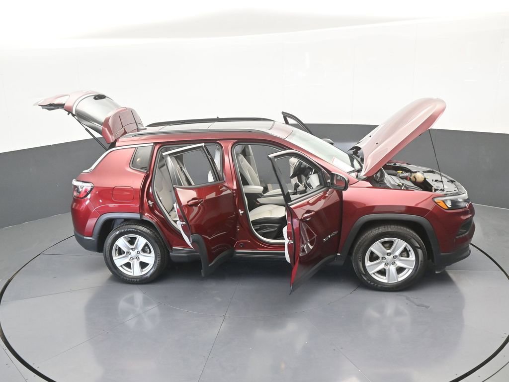 Used 2022 Jeep Compass Latitude w/ Sun and Sound Group image 69