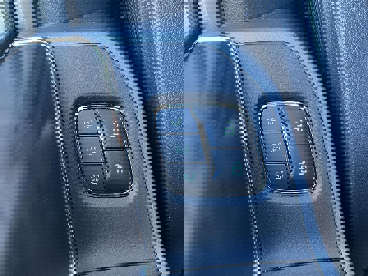 Used 2024 Ford F250 Lariat image 13