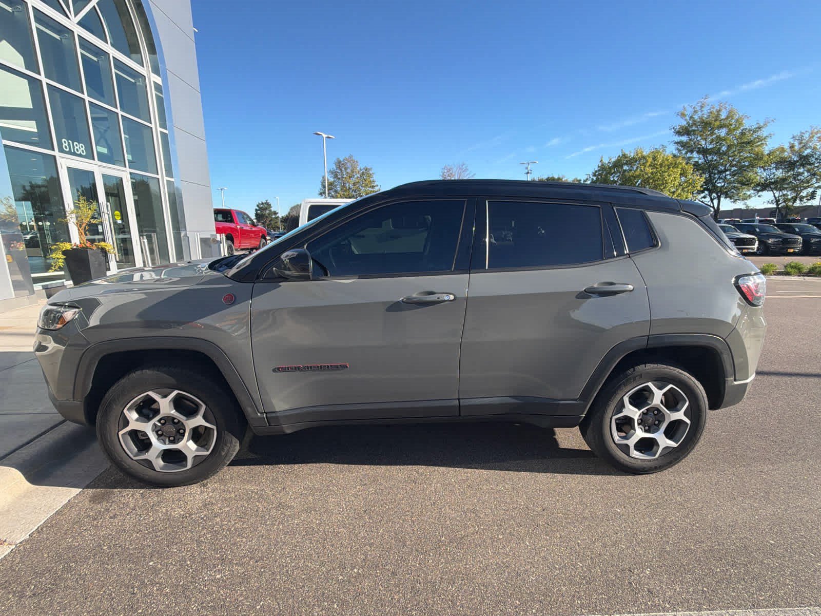 Used 2022 Jeep Compass Trailhawk w/ Trailhawk Elite Group AWD/4WD image 4