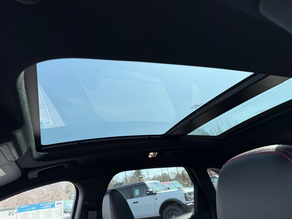 New 2025 Ford Escape ST-Line Elite w/ Class II Trailer Tow Package AWD/4WD image 7