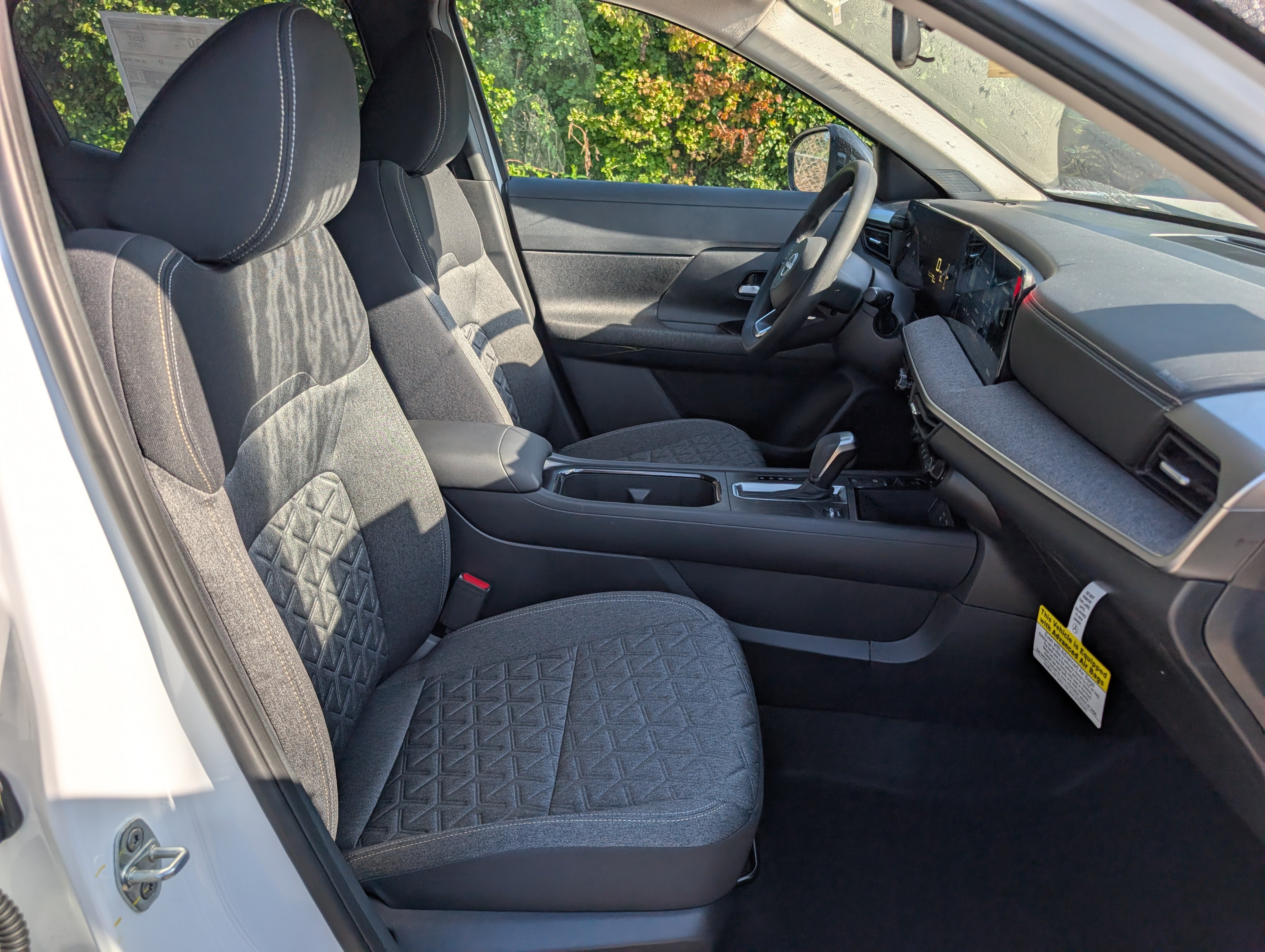 New 2027 Nissan Kicks SV w/ SV Premium Package AWD/4WD image 7