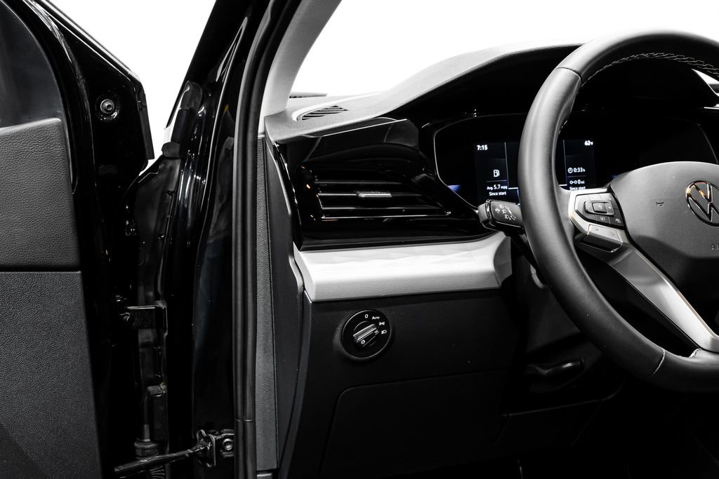 Used 2024 Volkswagen Taos S image 22