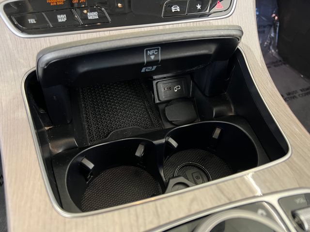 Used 2023 Mercedes-Benz E 450 Cabriolet image 23